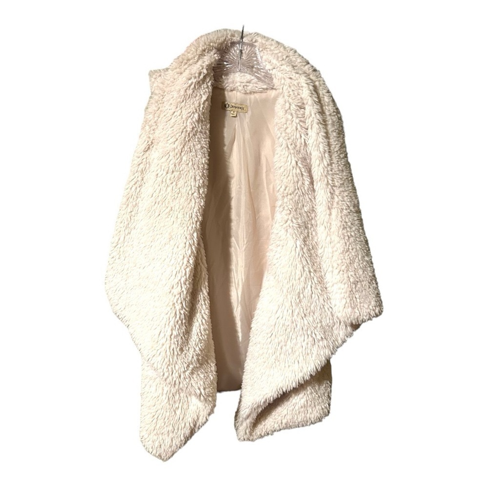 Democracy Shaggy Faux Fur Vest Cream White Cozy Open Front Women S